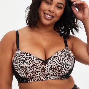 Torrid Leopard & Lace Push Up Wire Free 360° Back Smoothing Bra NWT